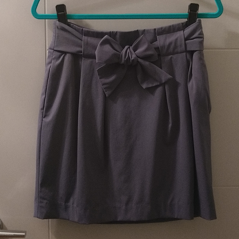 Banana Republic mini blue skirt with pockets size 2